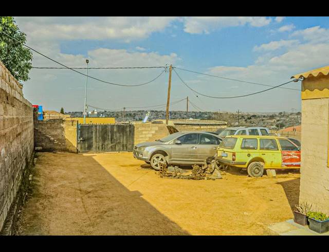 1 BEDROOM HOUSE FOR SALE IN TEMBISA